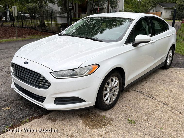 image for item FB8138 2016 Ford Fusion 