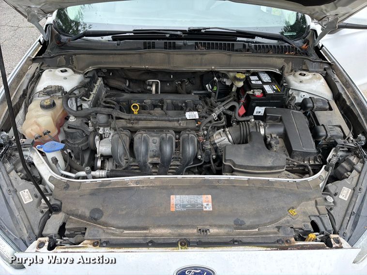 image for item FB8138 2016 Ford Fusion 