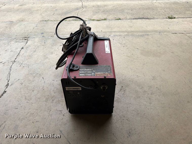 image for item FB8144 Lincoln Weld-Pak 140HD welder