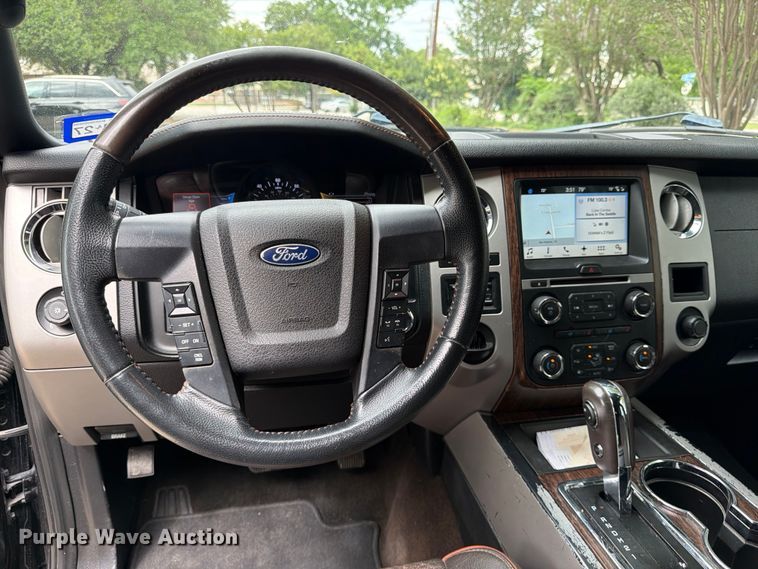 image for item FB8145 2017 Ford Expedition EL SUV