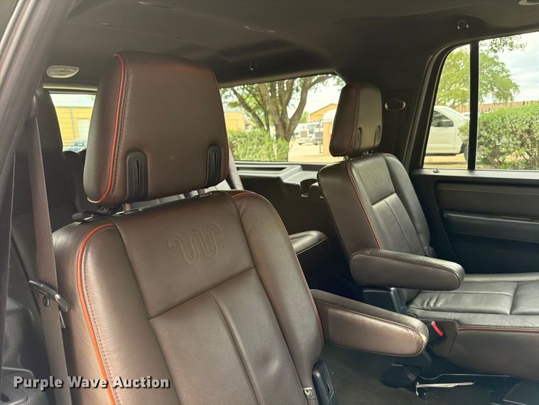 image for item FB8145 2017 Ford Expedition EL SUV