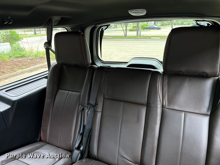 image for item FB8145 2017 Ford Expedition EL SUV