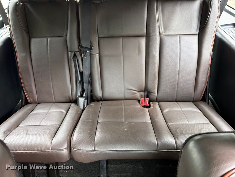 image for item FB8145 2017 Ford Expedition EL SUV