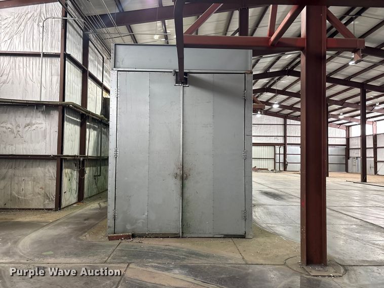 image for item FC2266 Paint booth