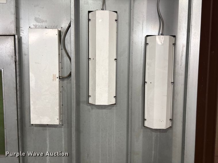 image for item FC2266 Paint booth