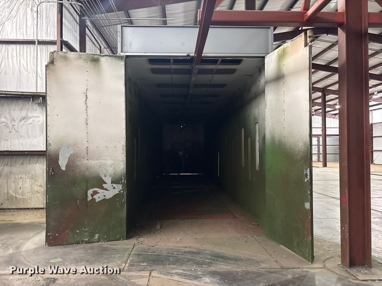image for item FC2266 Paint booth
