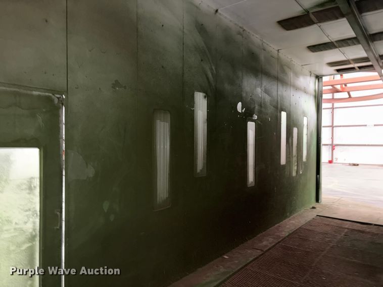 image for item FC2266 Paint booth