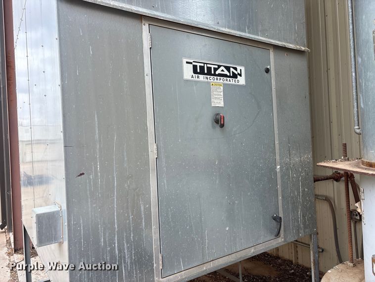 image for item FC2266 Paint booth