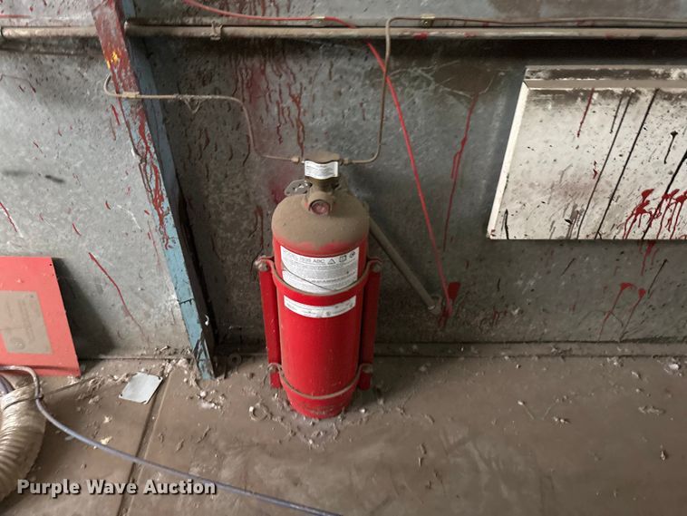 image for item FC2267 SBS VEDD12120DDT paint booth