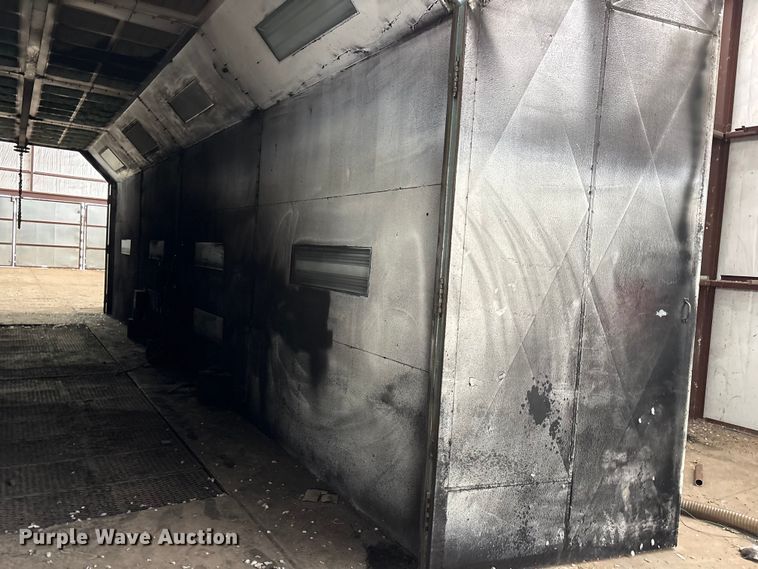 image for item FC2267 SBS VEDD12120DDT paint booth
