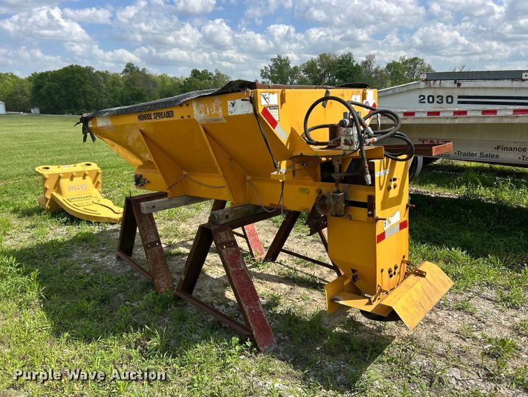 image for item FC2544 Monroe spreader