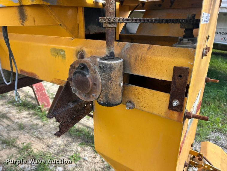 image for item FC2544 Monroe spreader