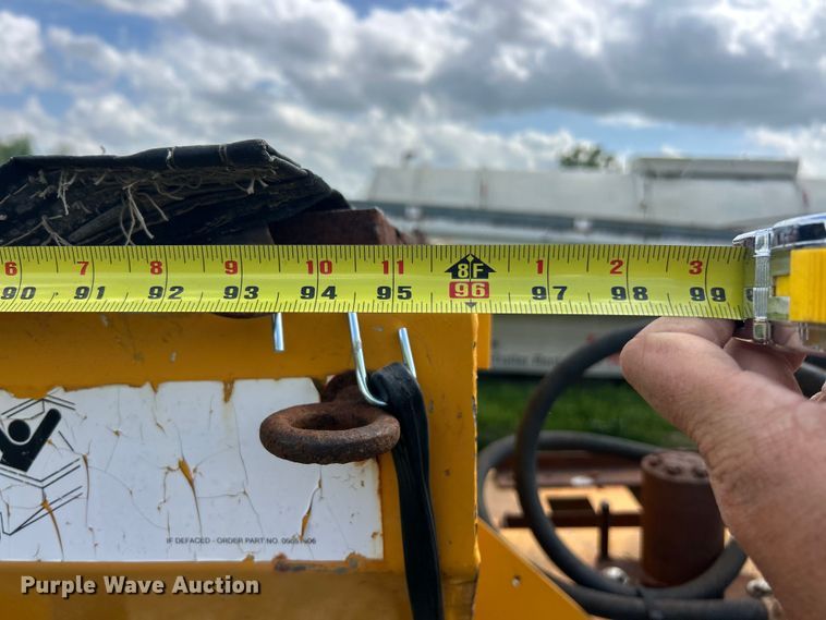 image for item FC2544 Monroe spreader
