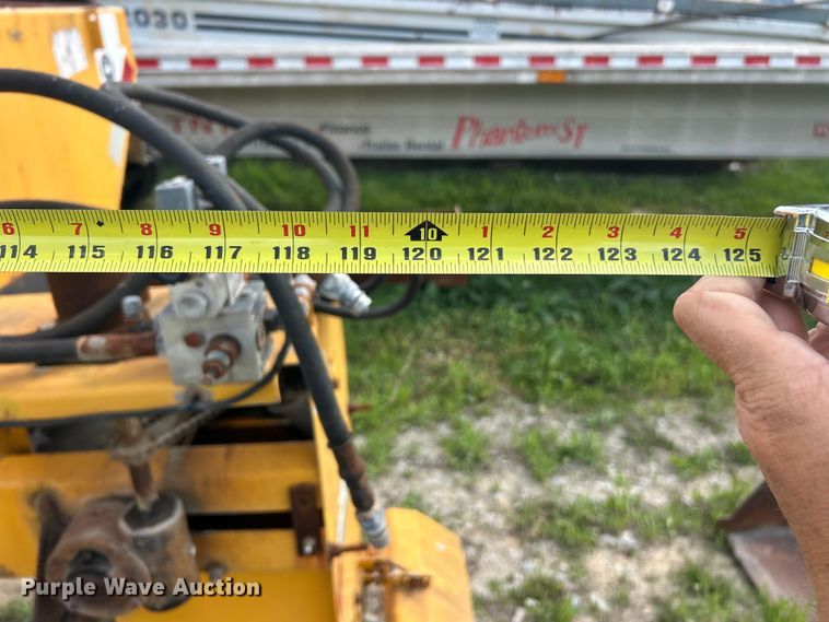 image for item FC2544 Monroe spreader