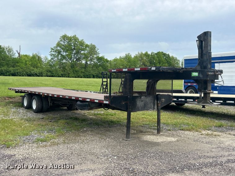 image for item FC2568 1978 Landoll equipment trailer