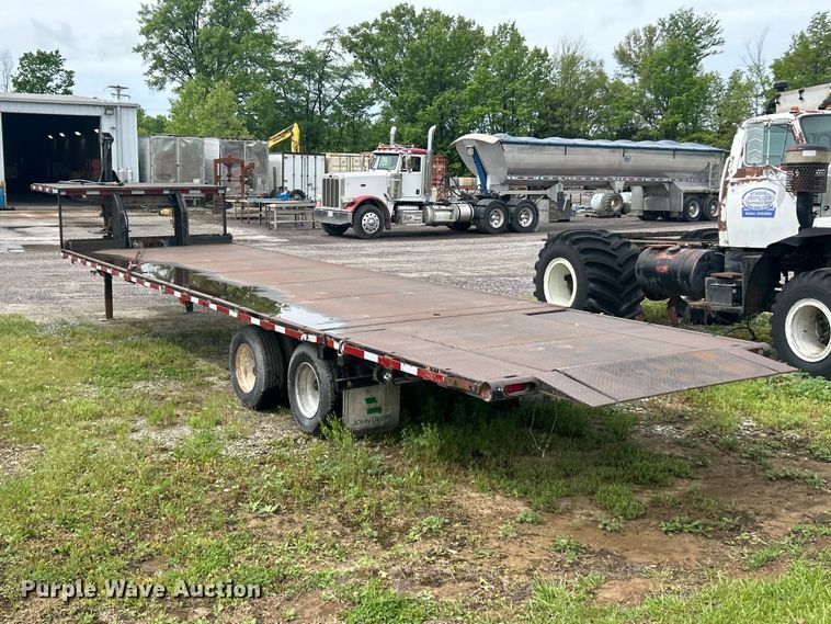 image for item FC2568 1978 Landoll equipment trailer