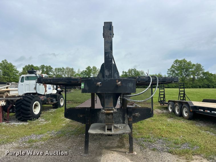 image for item FC2568 1978 Landoll equipment trailer