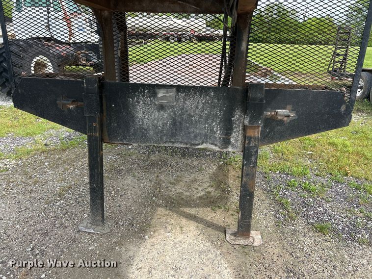image for item FC2568 1978 Landoll equipment trailer