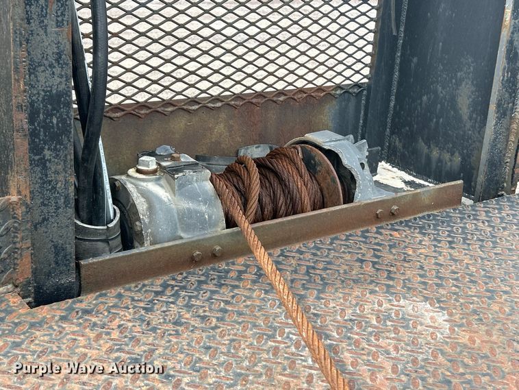 image for item FC2568 1978 Landoll equipment trailer