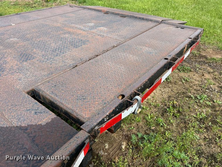 image for item FC2568 1978 Landoll equipment trailer