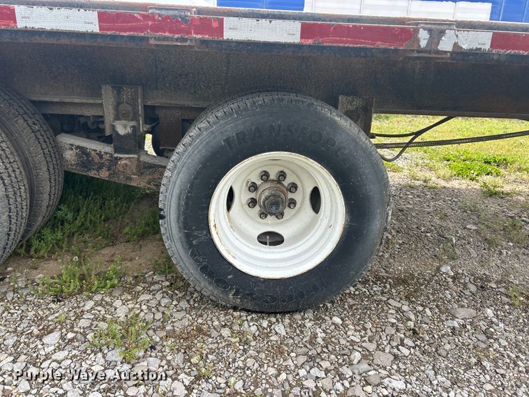 image for item FC2568 1978 Landoll equipment trailer