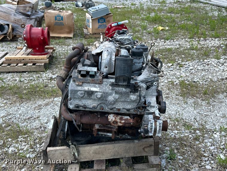 image for item FC2604 International A325 engine