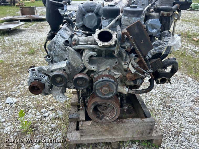 image for item FC2604 International A325 engine