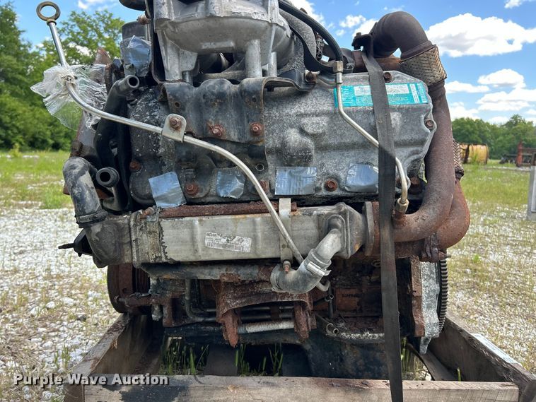 image for item FC2604 International A325 engine