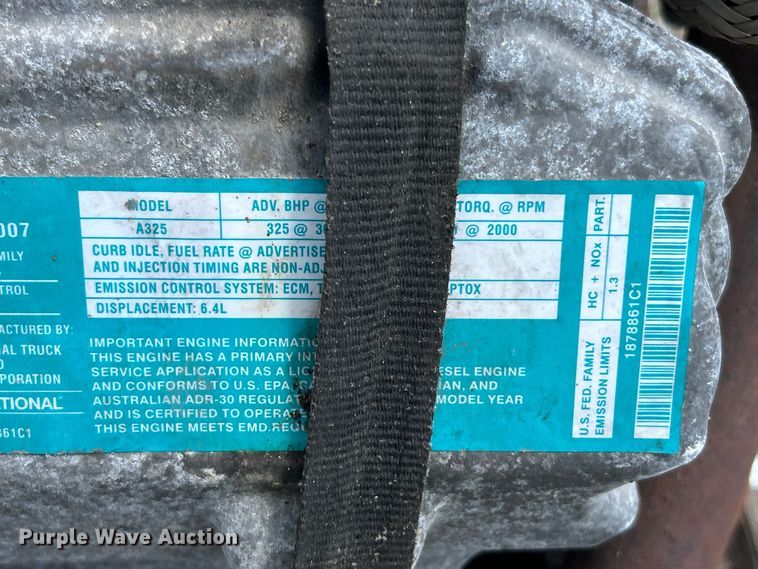 image for item FC2604 International A325 engine