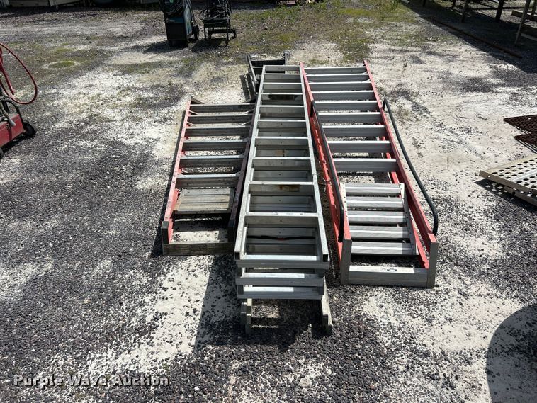 image for item FC2613 (11) ladders