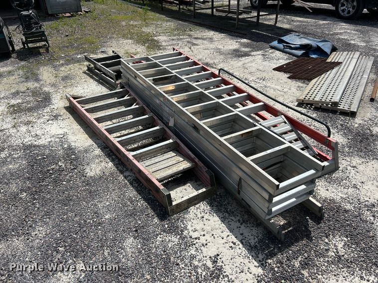 image for item FC2613 (11) ladders
