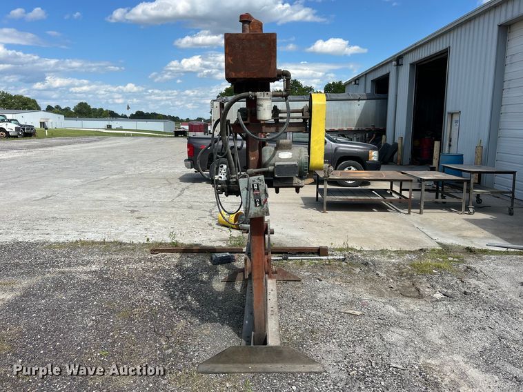 image for item FC2621 Hydraulic press