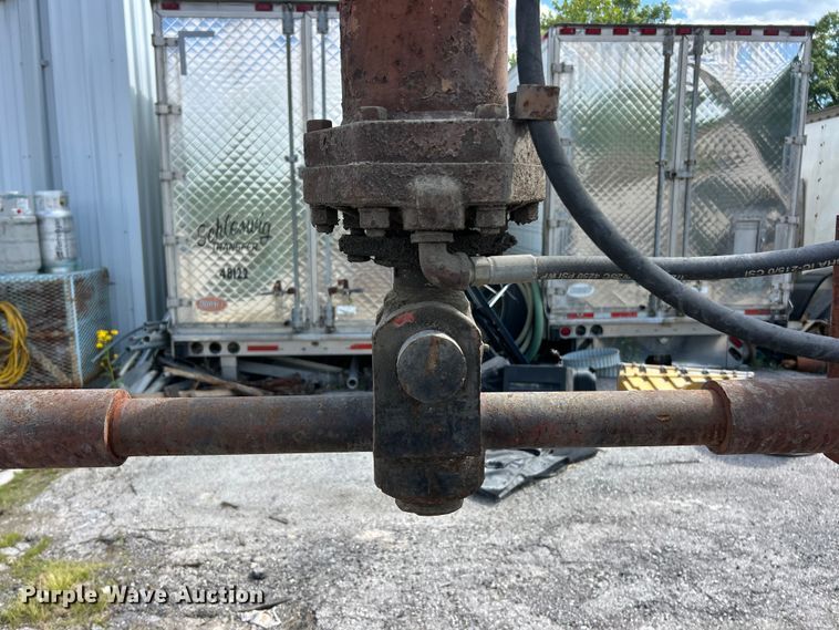 image for item FC2621 Hydraulic press