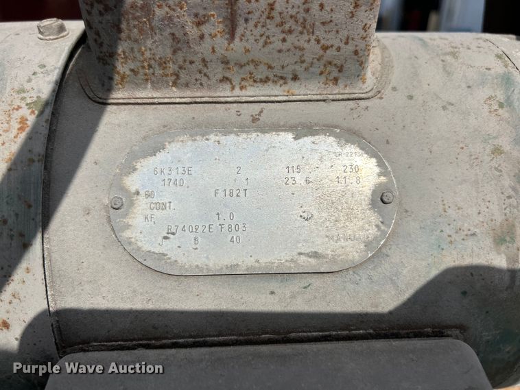 image for item FC2621 Hydraulic press