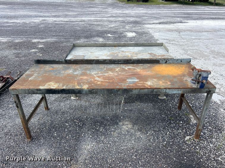 image for item FC2623 (2) tables