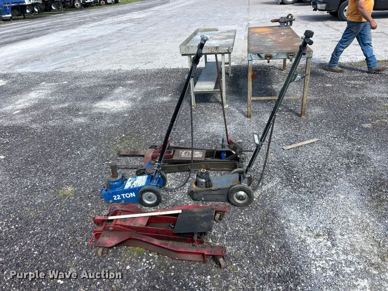 image for item FC2624 (4) floor Jacks
