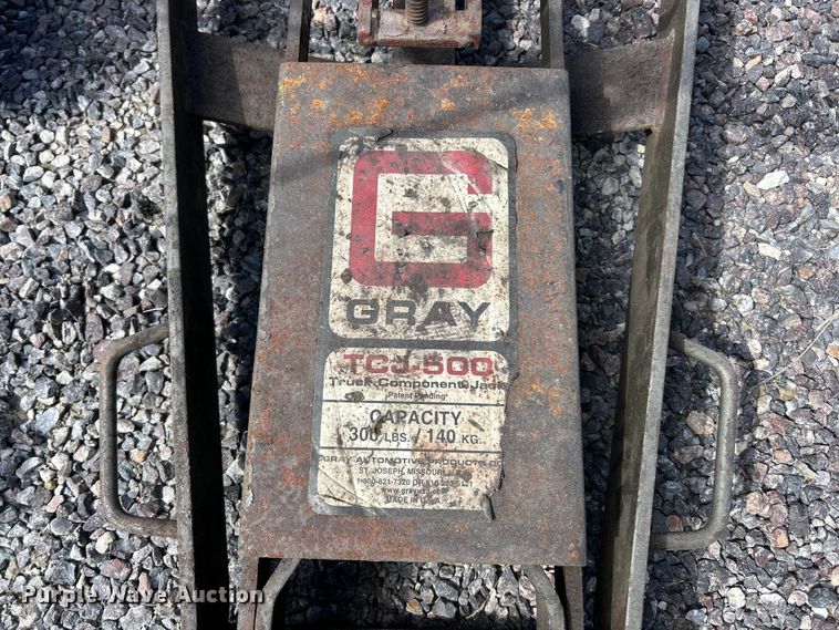 image for item FC2624 (4) floor Jacks