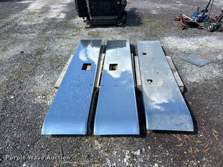 image for item FC2626 (3) bumpers