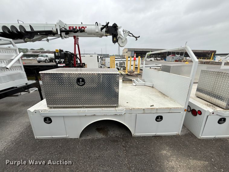 image for item FC4625 Dakota Bodies 109.5-FB flatbed