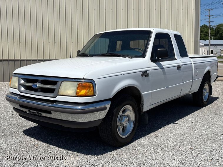 image for item FC4645 1997 Ford Ranger pickup truck