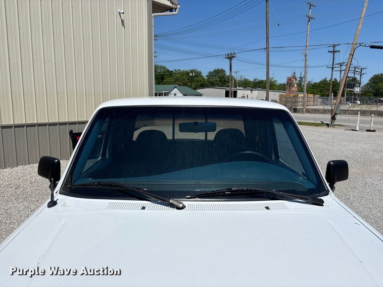 image for item FC4645 1997 Ford Ranger pickup truck