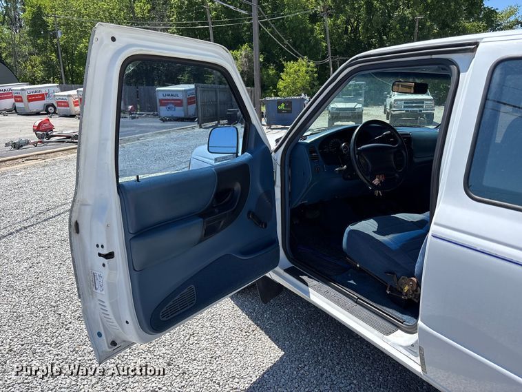 image for item FC4645 1997 Ford Ranger pickup truck