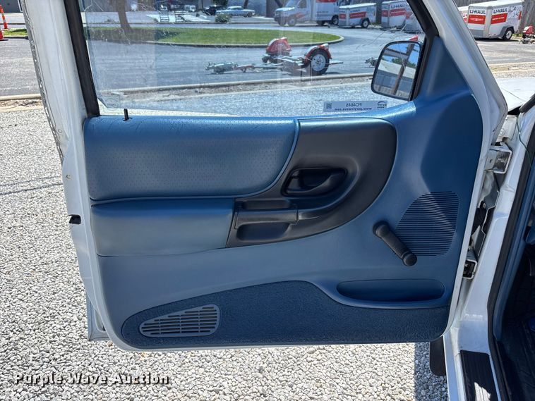 image for item FC4645 1997 Ford Ranger pickup truck