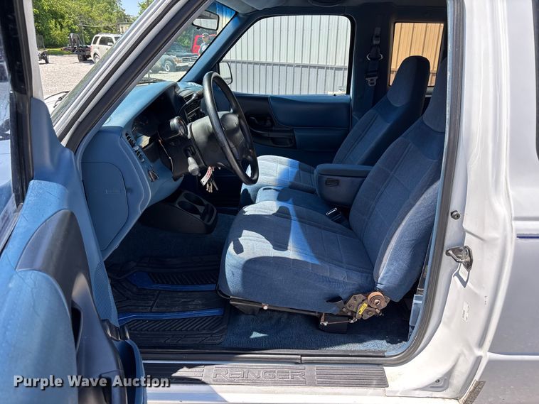 image for item FC4645 1997 Ford Ranger pickup truck