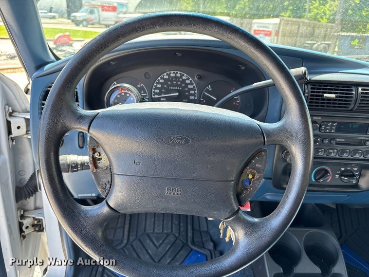 image for item FC4645 1997 Ford Ranger pickup truck