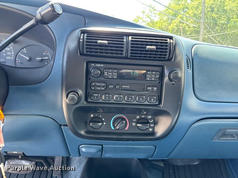 image for item FC4645 1997 Ford Ranger pickup truck