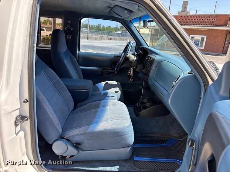 image for item FC4645 1997 Ford Ranger pickup truck
