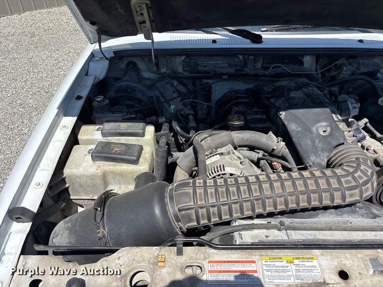 image for item FC4645 1997 Ford Ranger pickup truck