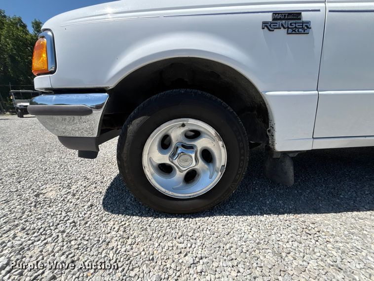 image for item FC4645 1997 Ford Ranger pickup truck