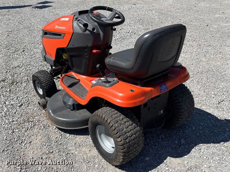 image for item FC4649 Husqvarna YTH21K46 lawn mower